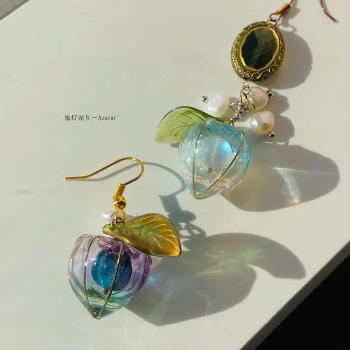 パープルとブルーグラデーション鬼灯とオーロラほおずきの和風ピアス淡水パール付き