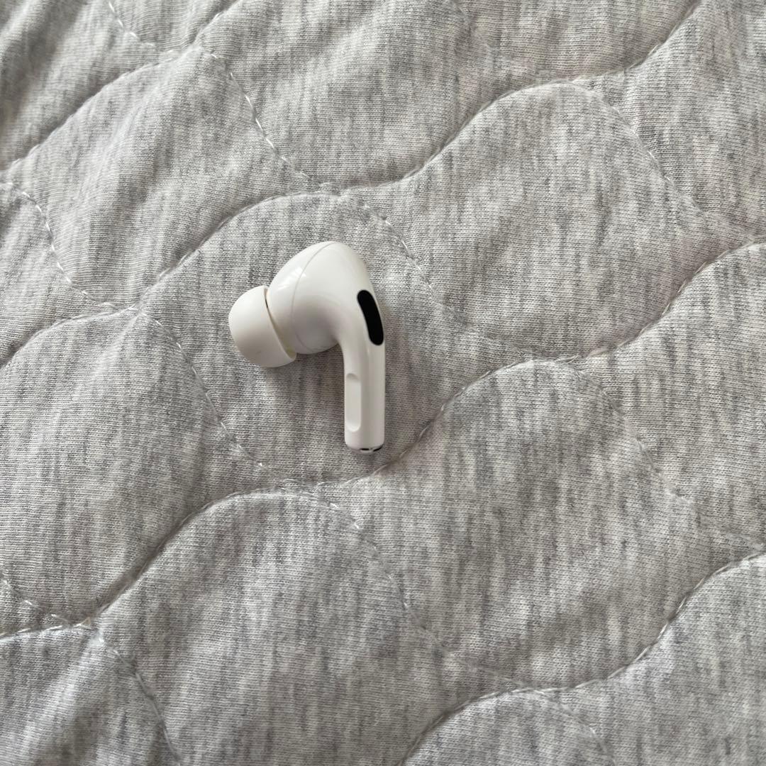 AirPods Pro MWP22J/A左耳です