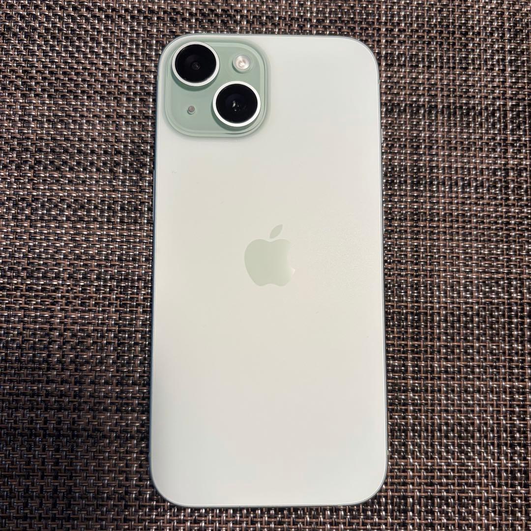 iPhone15 256G グリーン