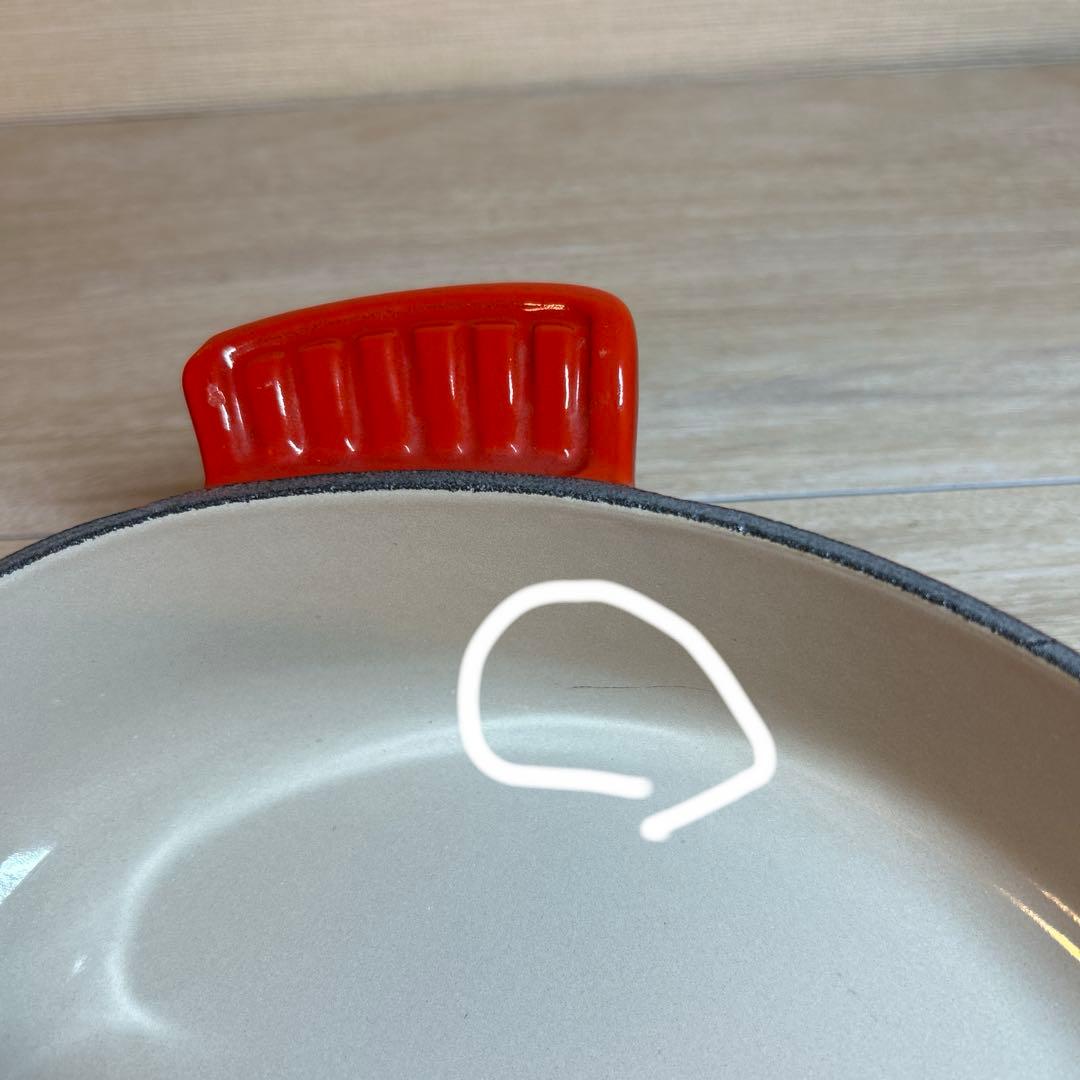 ルクルーゼ　プレートダムール　ココットダムール　ハート　鍋　チェリーレッド