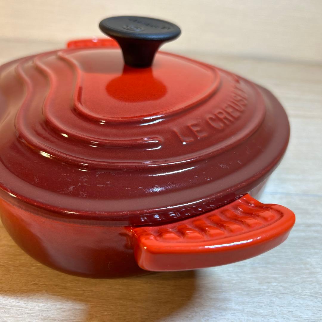 ルクルーゼ　プレートダムール　ココットダムール　ハート　鍋　チェリーレッド