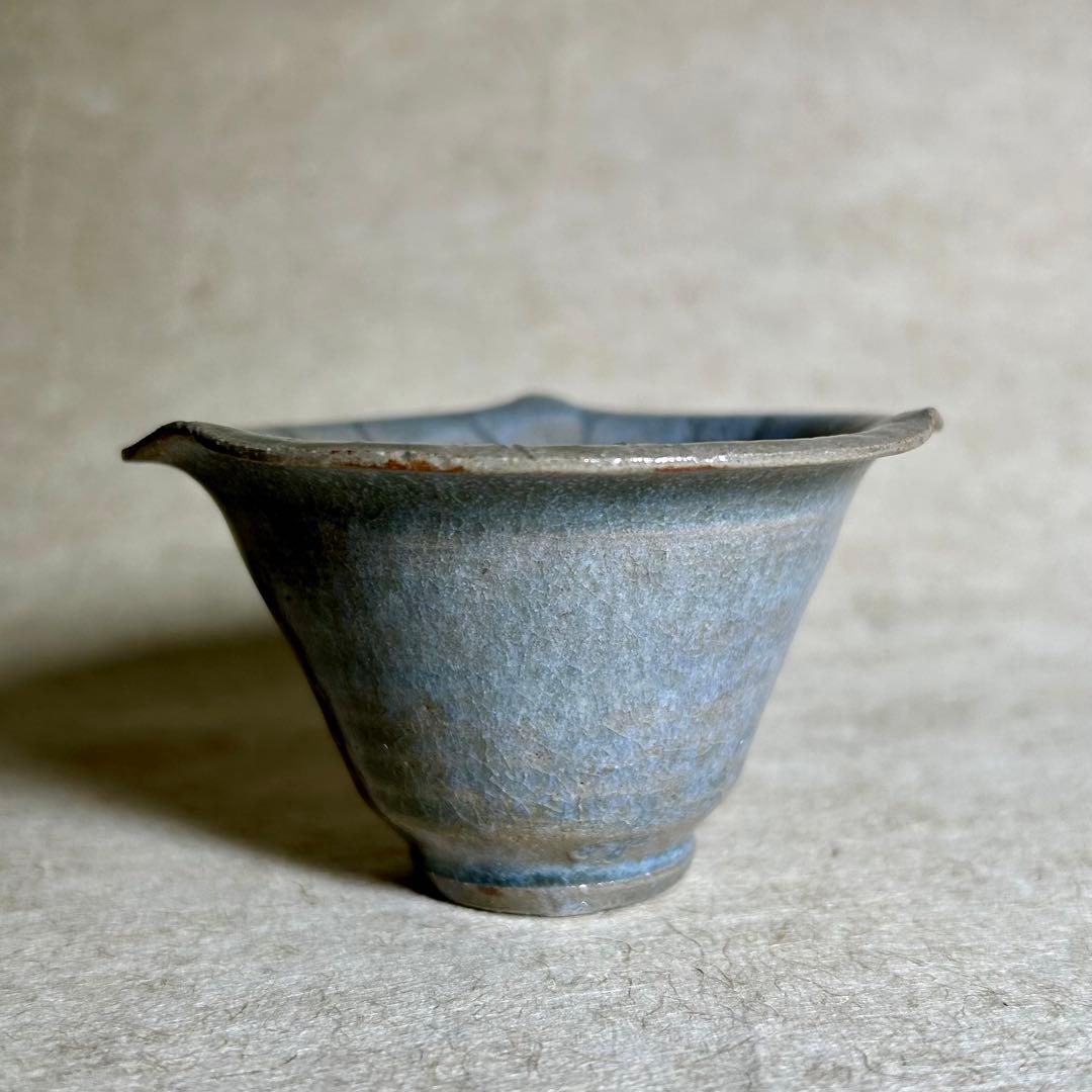 228 青唐津蓮ぐい呑　唐津焼　ぐい呑　酒器　陶器