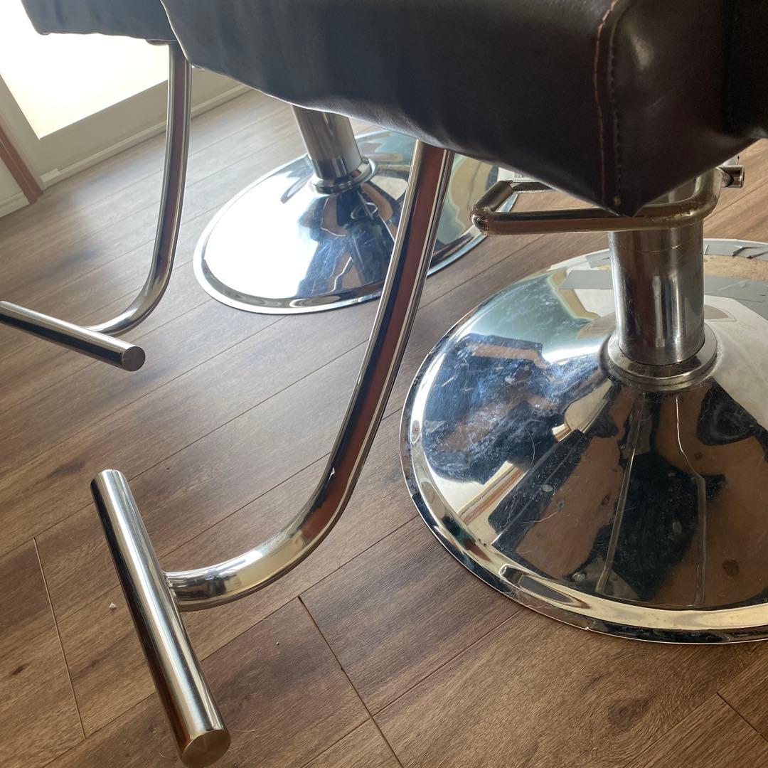 引き取り限定　美容院　椅子　スタイリングチェア 3脚セット