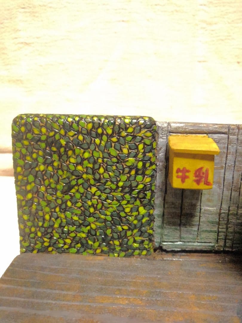 木彫りのキジトラ泥棒猫（昭和レトロ編）