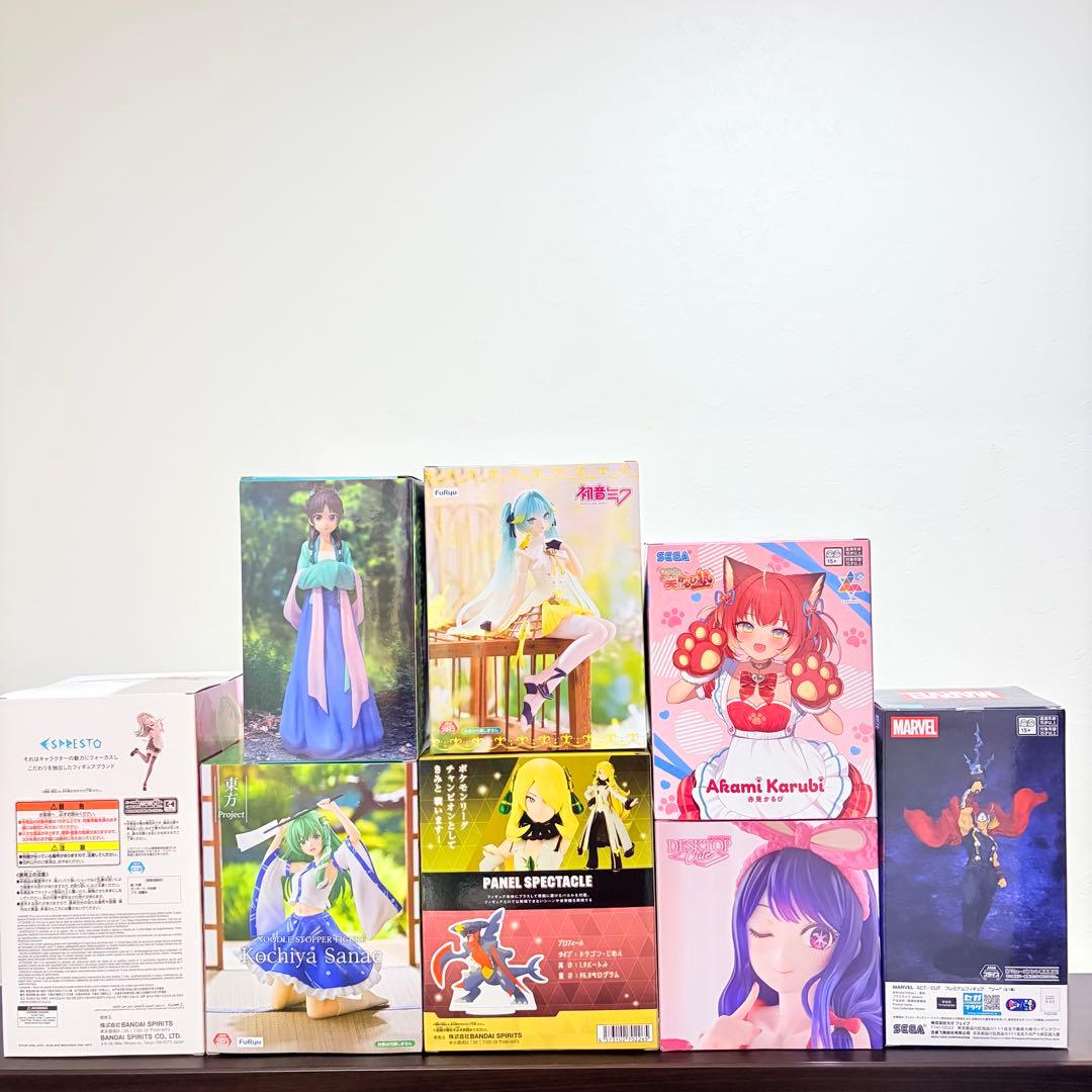 フィギュアまとめ売り　８点セット