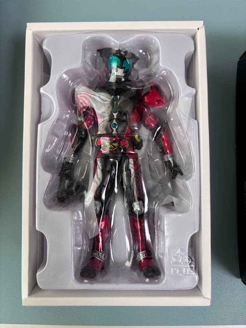 真骨彫 S.H.Figuarts 仮面ライダーキバ セット