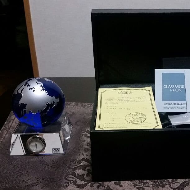 ナルミ・鳴海・ ブルーアース デスククロック・グラスワークス