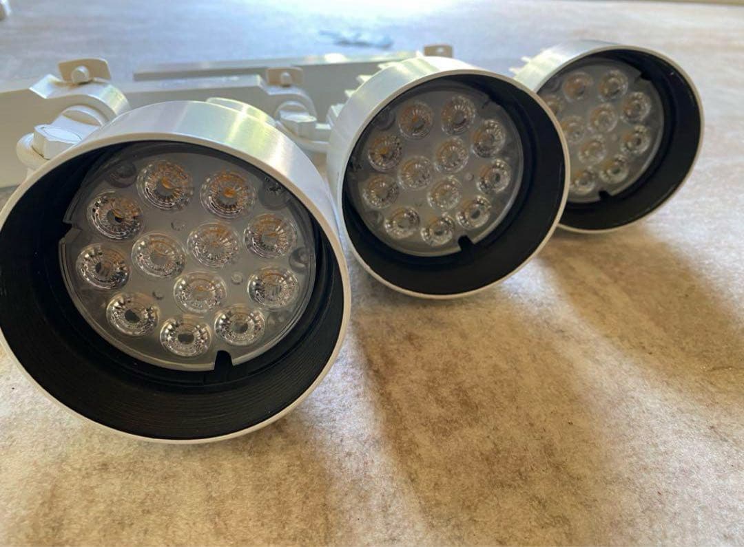 遠藤照明　ダクトレール用スポットライト★2個あり★LED★業務用　店舗用