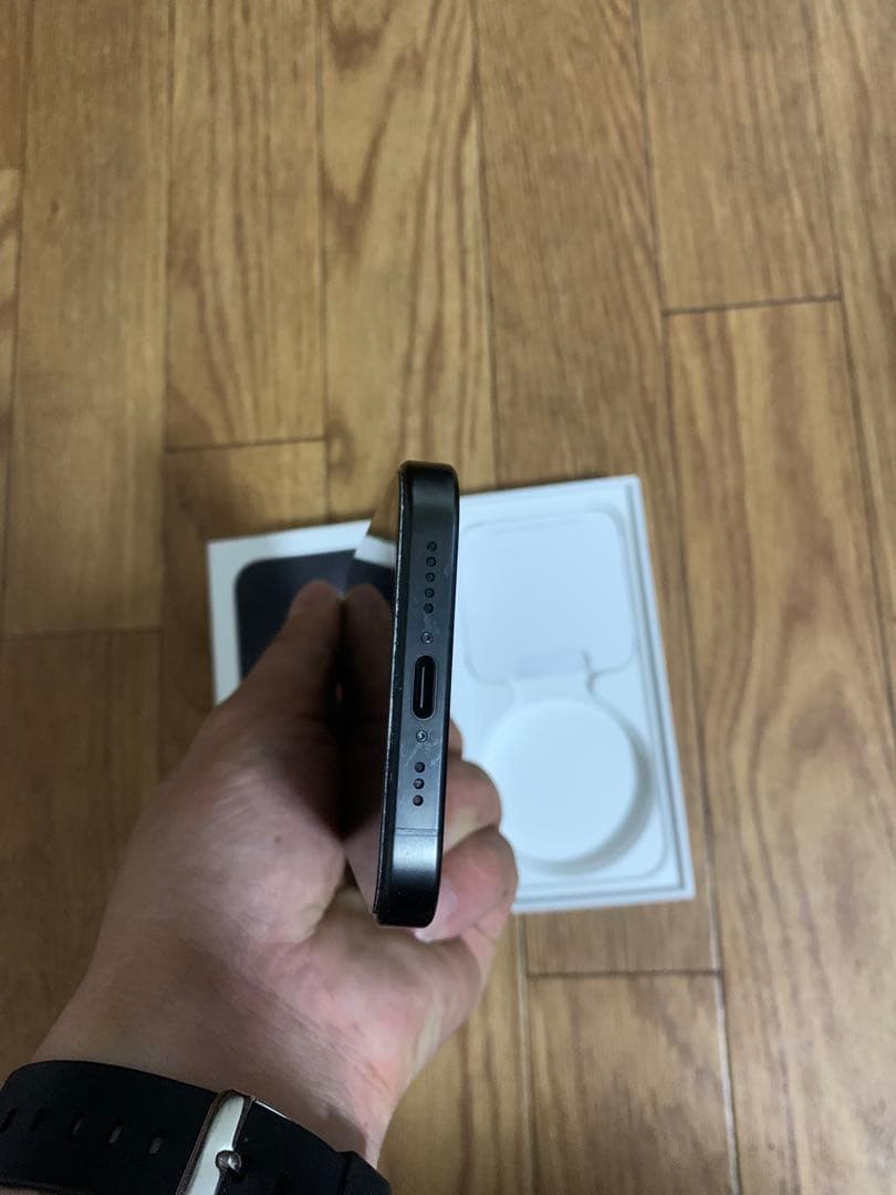 Apple iPhone 15 Pro スペースブラック 6.1インチ