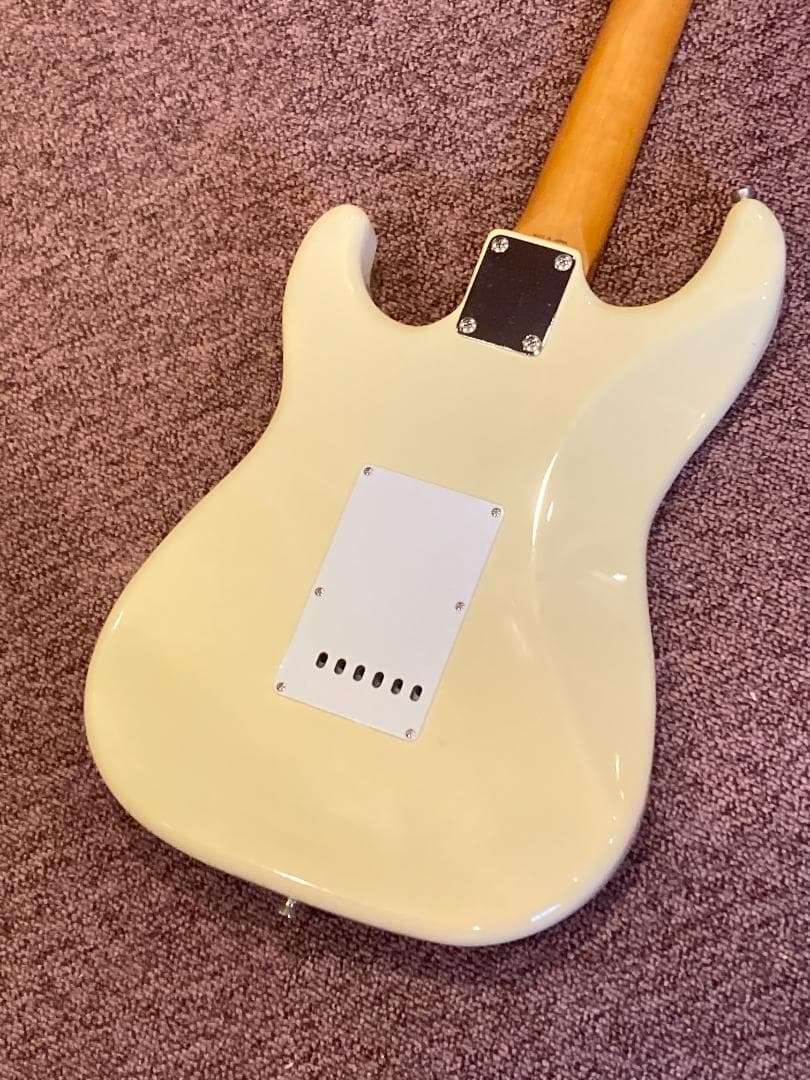 Fender Japan ミディアムスケール（値引き交渉不可）