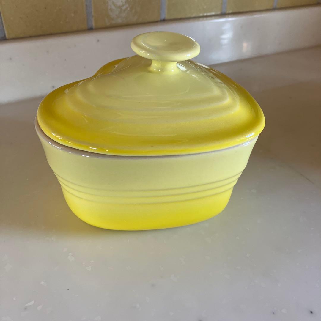 ル・クルーゼ パンプキン　かぼちゃ鍋　オレンジ　ハートのココットイエロー