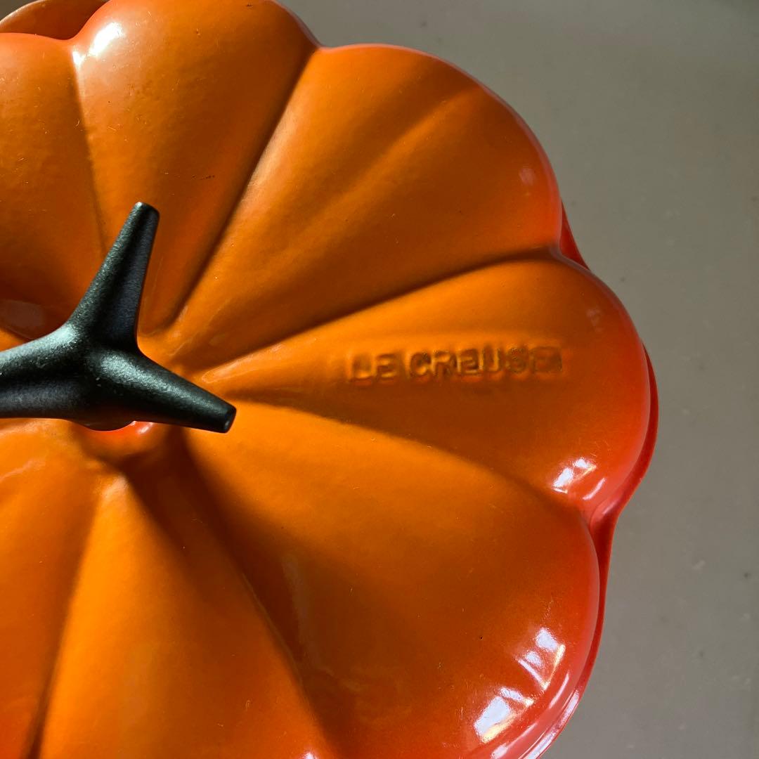 ル・クルーゼ パンプキン　かぼちゃ鍋　オレンジ　ハートのココットイエロー