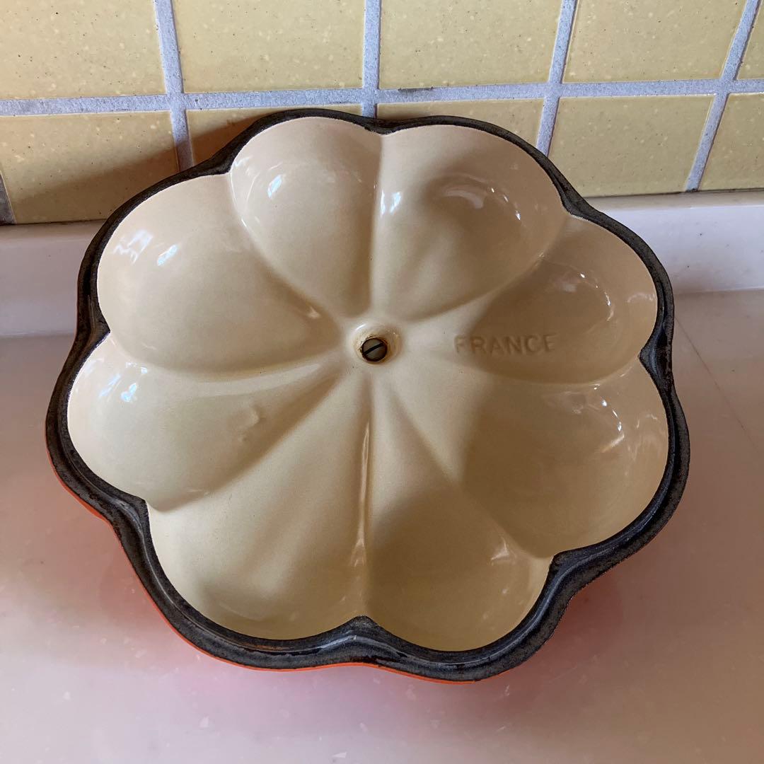 ル・クルーゼ パンプキン　かぼちゃ鍋　オレンジ　ハートのココットイエロー