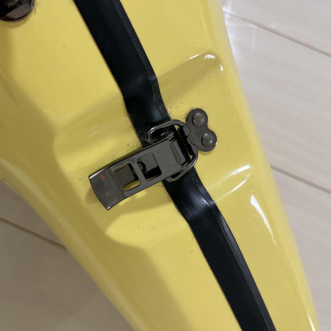 ccシャイニーケース　ハードケース　楽器　イエロー　黄色　管楽器
