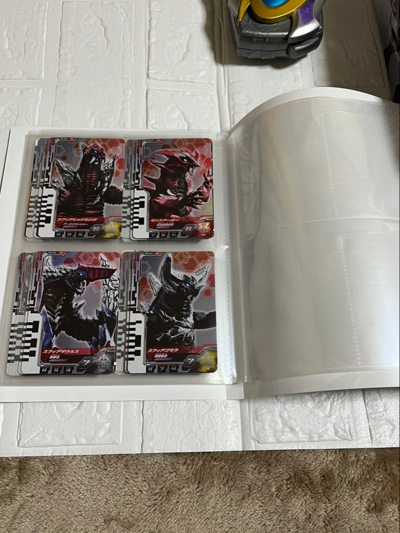 ウルトラソフビシリーズ　ウルトラディメンションカード　DXディーフラッシャー