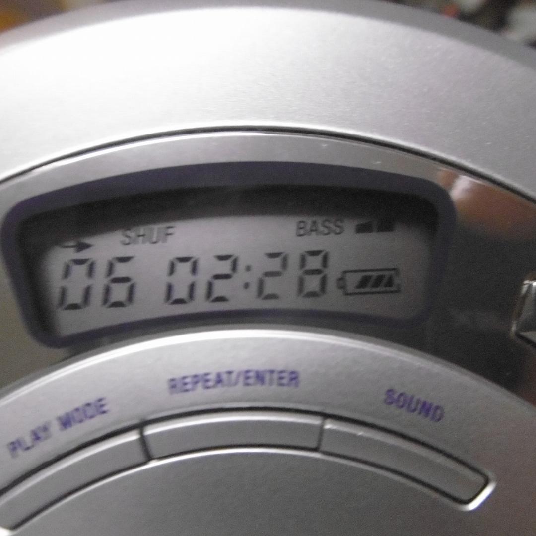 【美品】SONY CDウォークマン D-E666_S