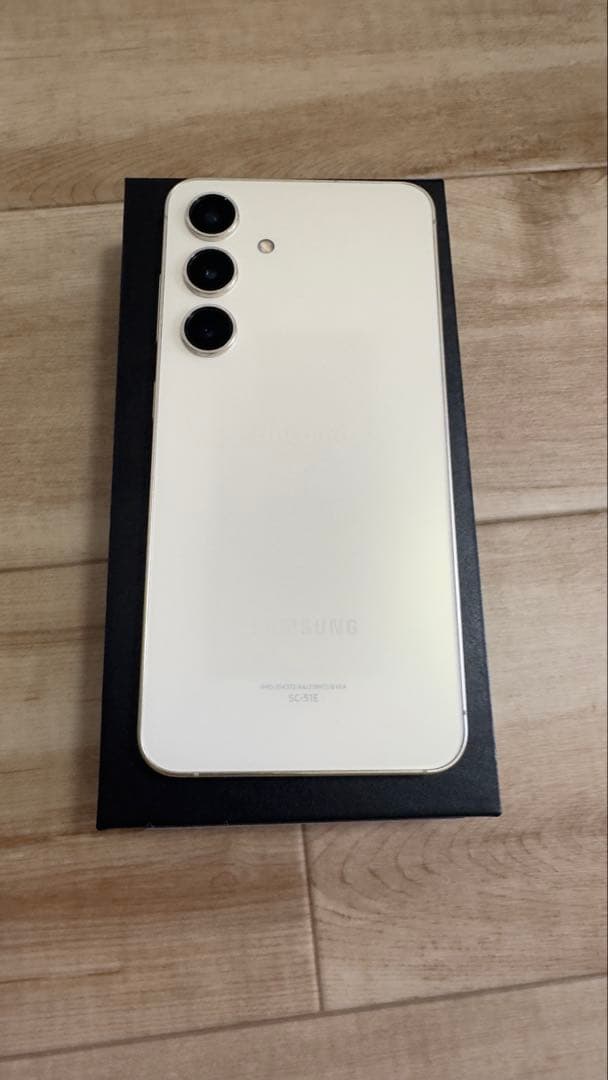 【美品！】Samsung Galaxy S24 アンバーイエロー