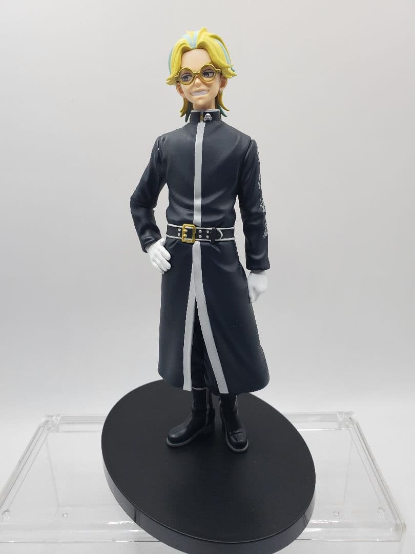 東京リベンジャーズ 稀咲鉄太 半間修二 鶴蝶 灰谷竜胆 フィギュア 4体 まとめ