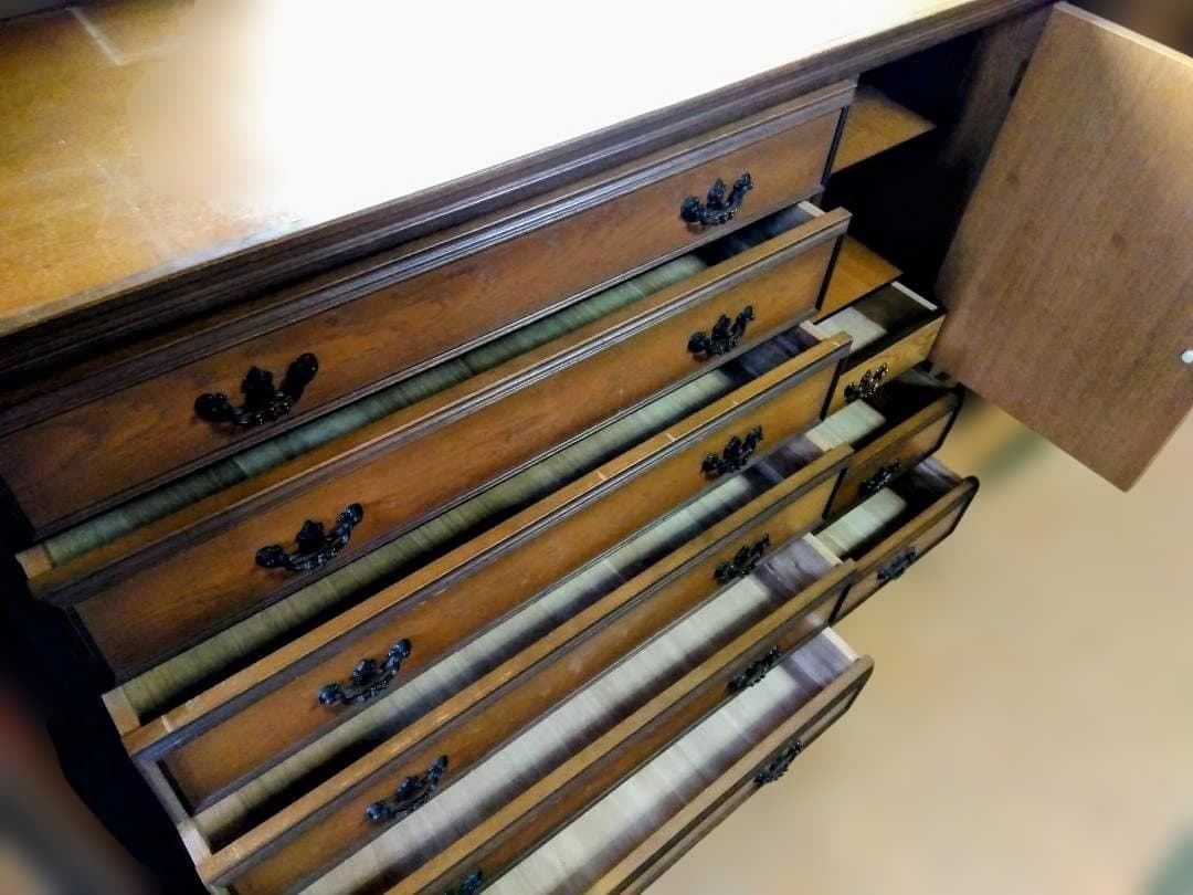 最高級　天然ナラ材　家具　箪笥3点セット　美品　【引き取り限定】