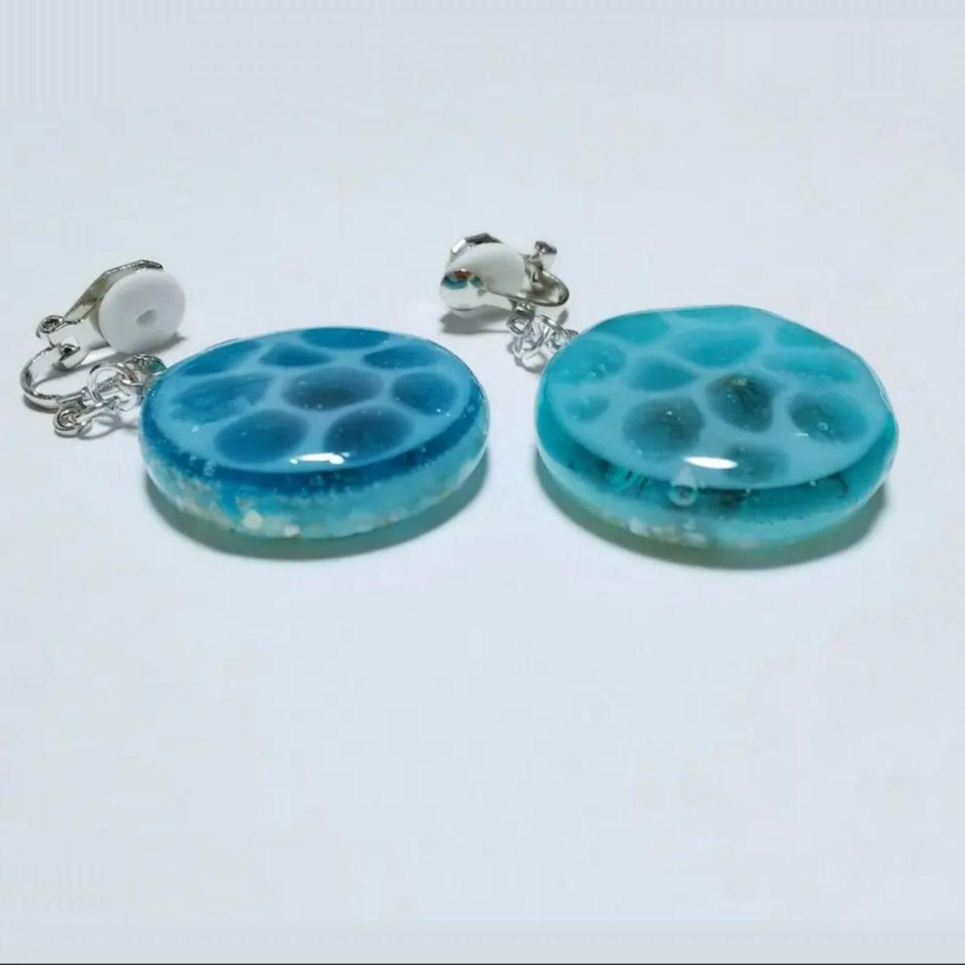 【035】波模様のイヤリング／海／貝／波