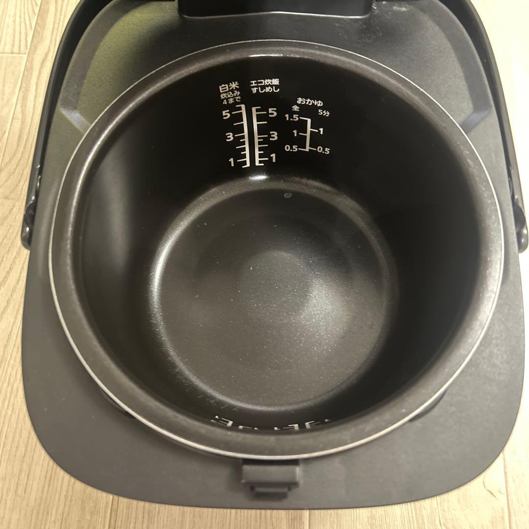 炊飯器5.5合炊き、パナソニック製、2021年製造