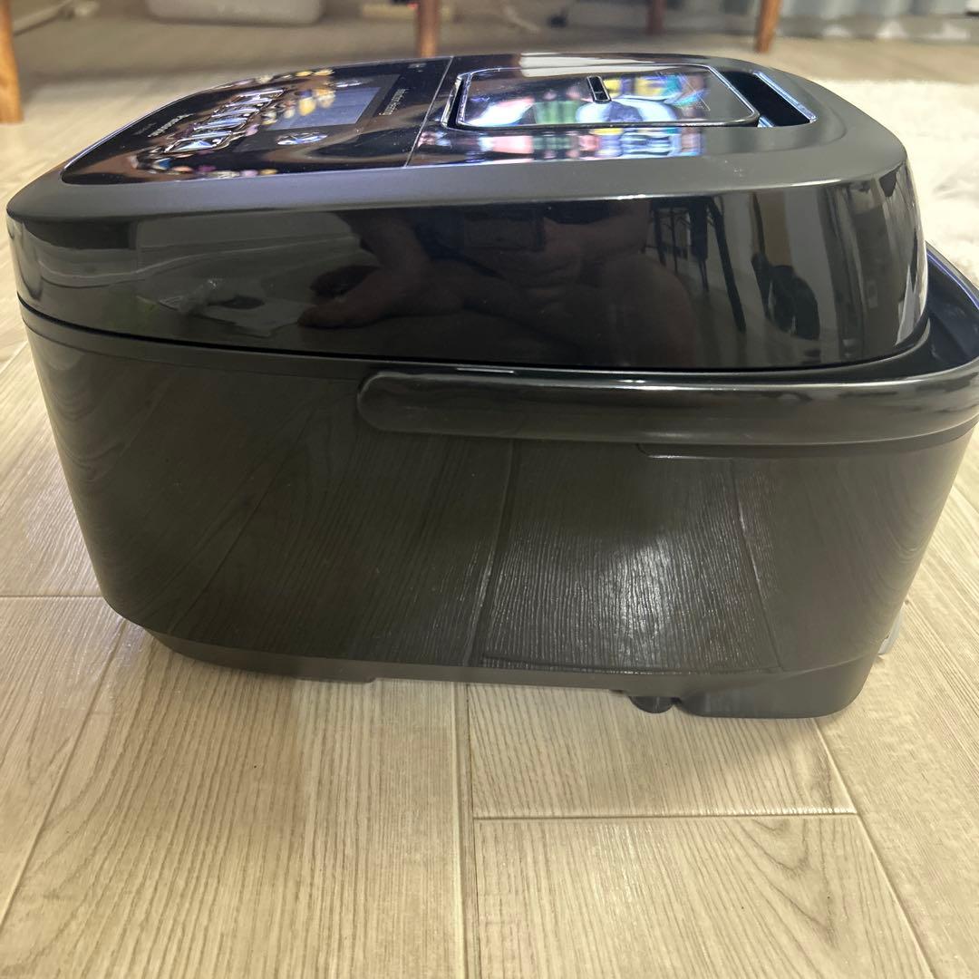 炊飯器5.5合炊き、パナソニック製、2021年製造