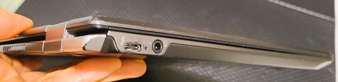 東芝Dynabook V62❖12.5インチ　整備済み　軽量　高音質