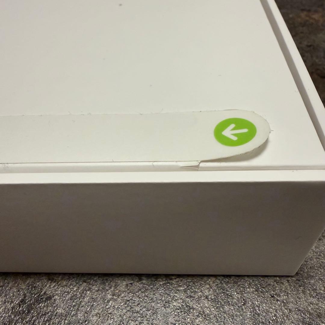 Apple iPad　第10世代　64GB　シルバー