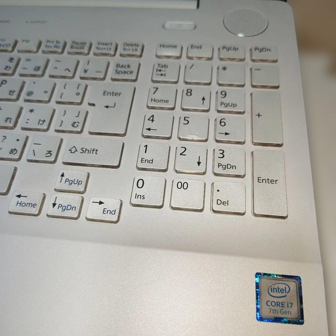 LIFEBOOK AH77/B1 15.6 core i7 セキュリティ延長済