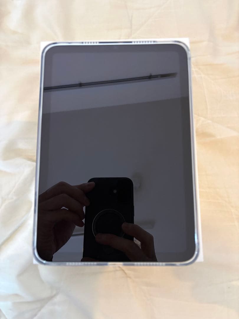 iPad mini第7世代Wi-Fiモデル ESRケース 強化ガラスフィルム