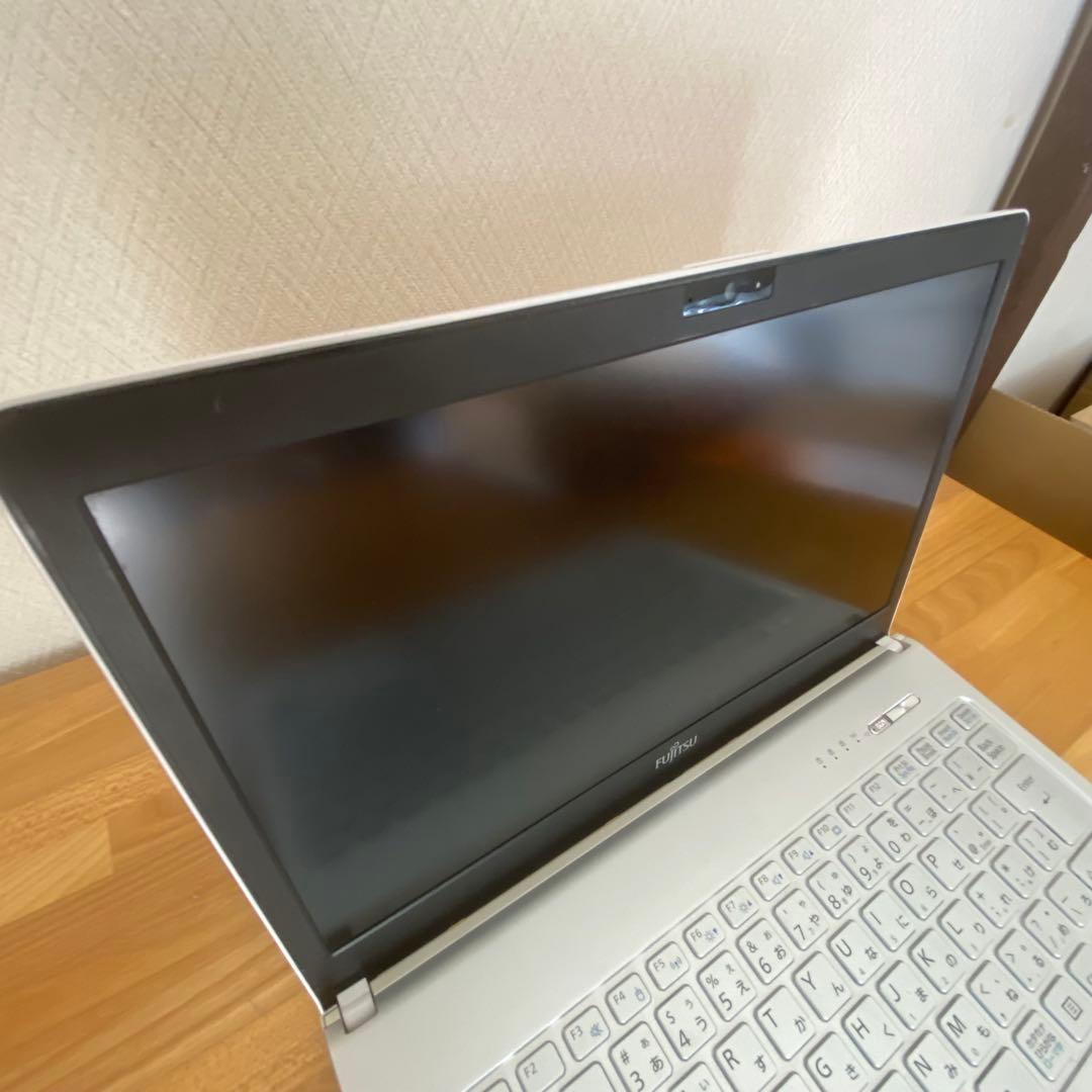 【すぐ発送】富士通ノートパソコンLIFEBOOK SHシリーズ