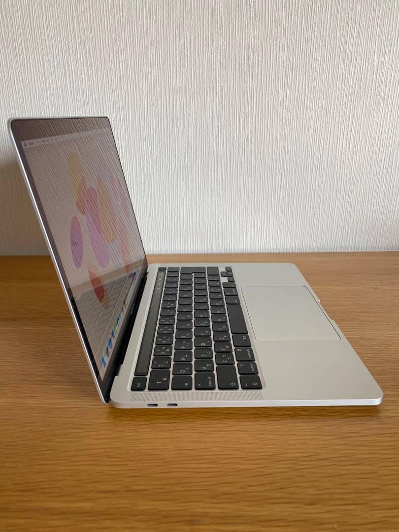 MacBook本体　新品同様　MacBook Pro 2020 本体