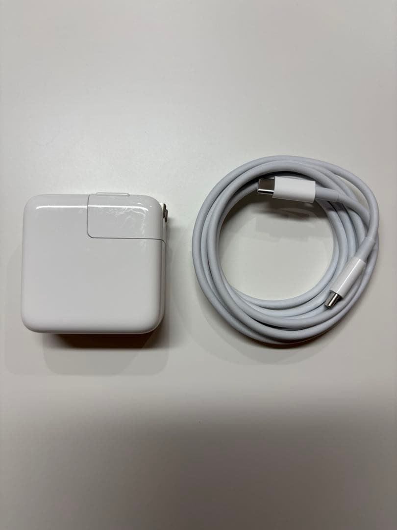 Apple MacBook air M1 256GB 16GB 本体