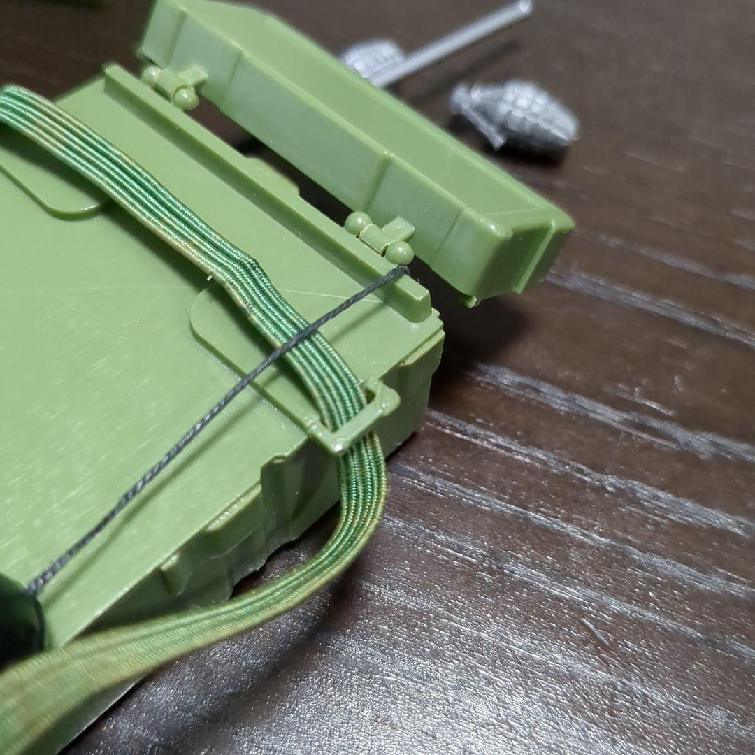 60年代ハスブロ　GIJOE （giジョー）箱付き 通信器　背嚢　ポンチョなど