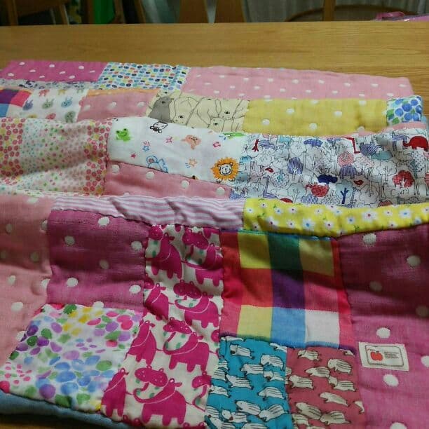 専用  一点のみ。訳あり パッチワークブランケット
