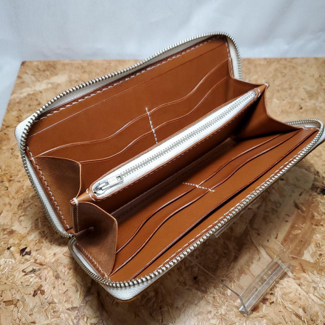 ラウンドファスナーウォレット