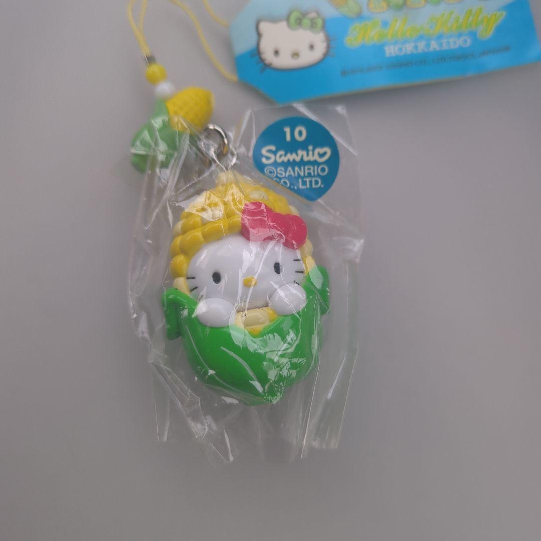 ハローキティ　北海道でかでか　とうもろこし