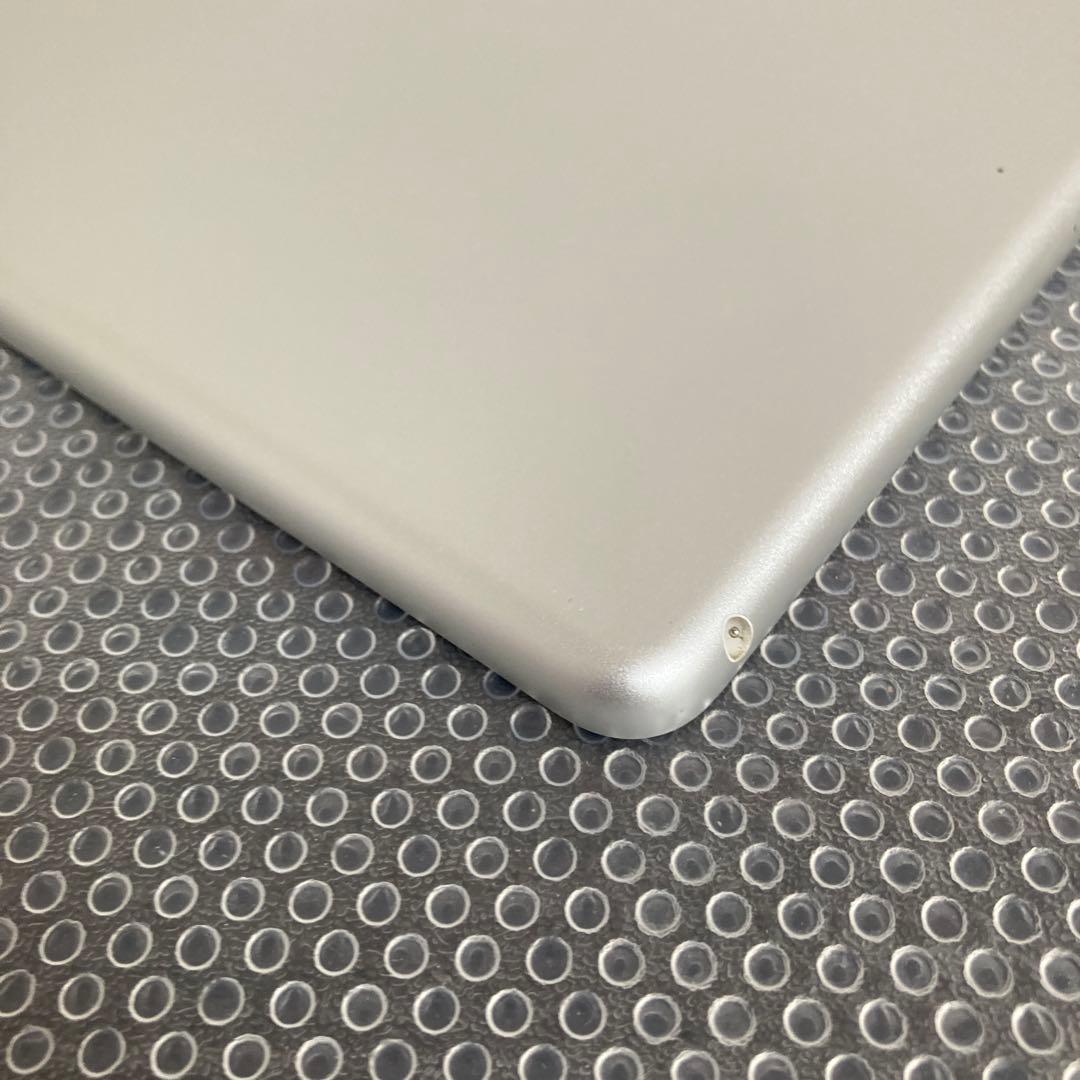 595【早い者勝ち】iPad8 第8世代 32GB WIFIモデル☆