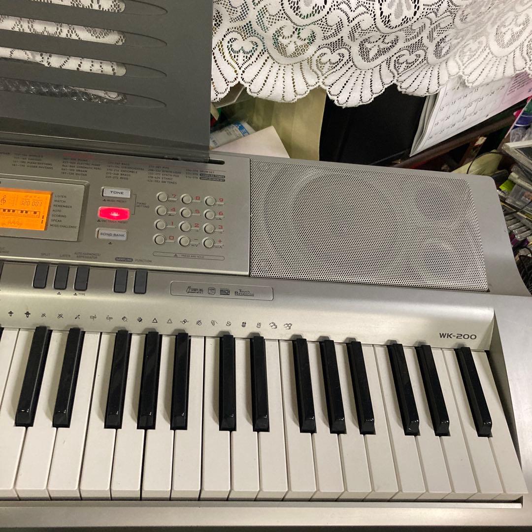 カシオ CASIO WK-200 電子キーボード　76鍵盤　スタンド/アダプター