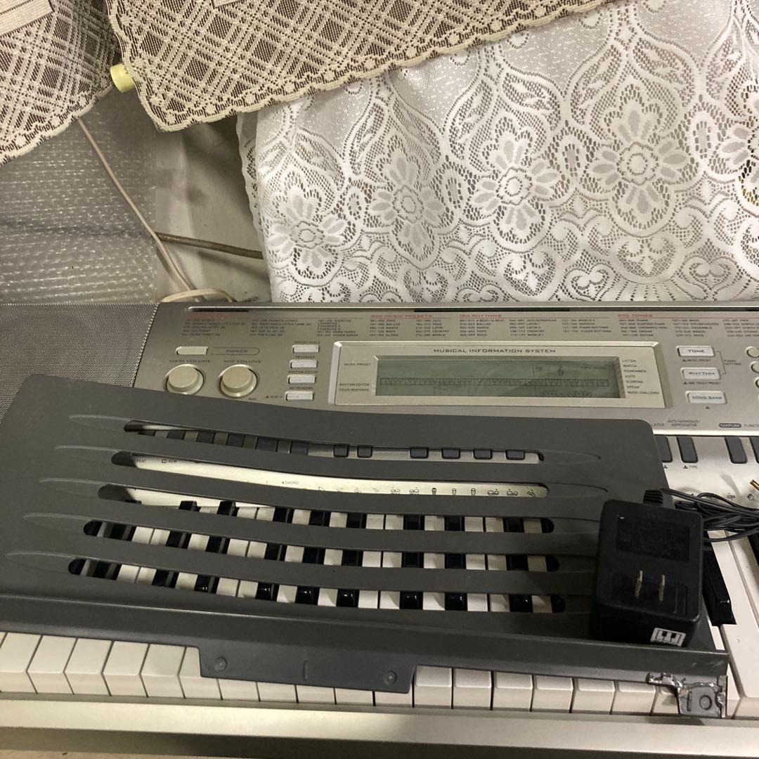 カシオ CASIO WK-200 電子キーボード　76鍵盤　スタンド/アダプター