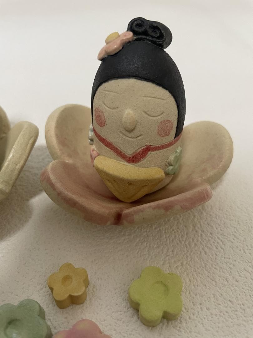 岡崎順子さん 雛人形 陶器 お雛様 おはじき付