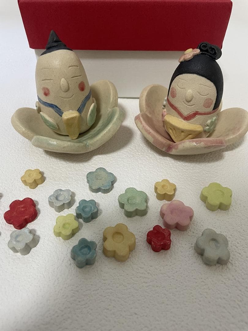 岡崎順子さん 雛人形 陶器 お雛様 おはじき付