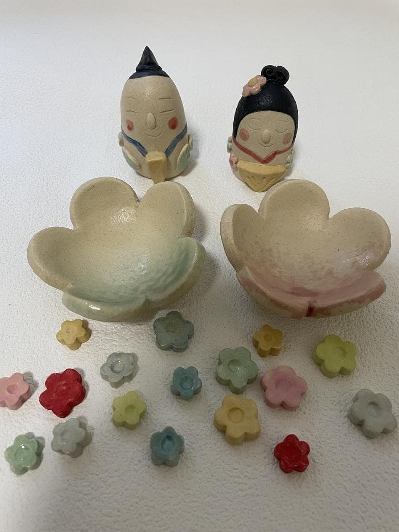 岡崎順子さん 雛人形 陶器 お雛様 おはじき付