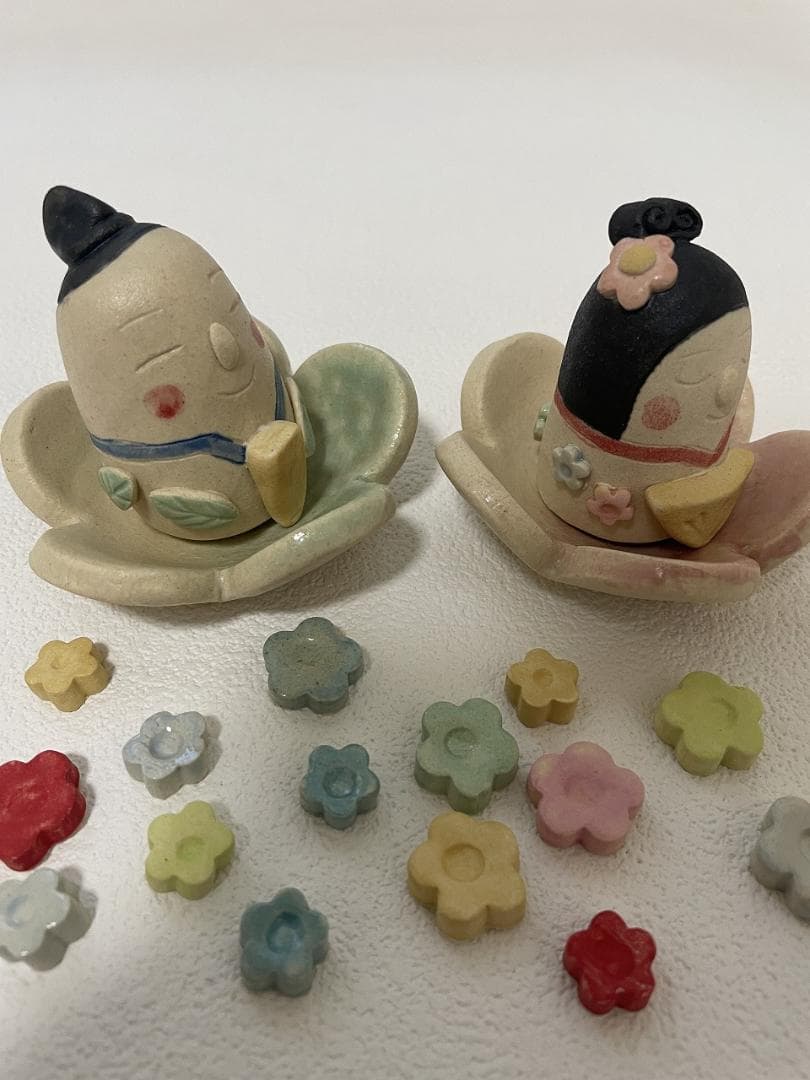 岡崎順子さん 雛人形 陶器 お雛様 おはじき付