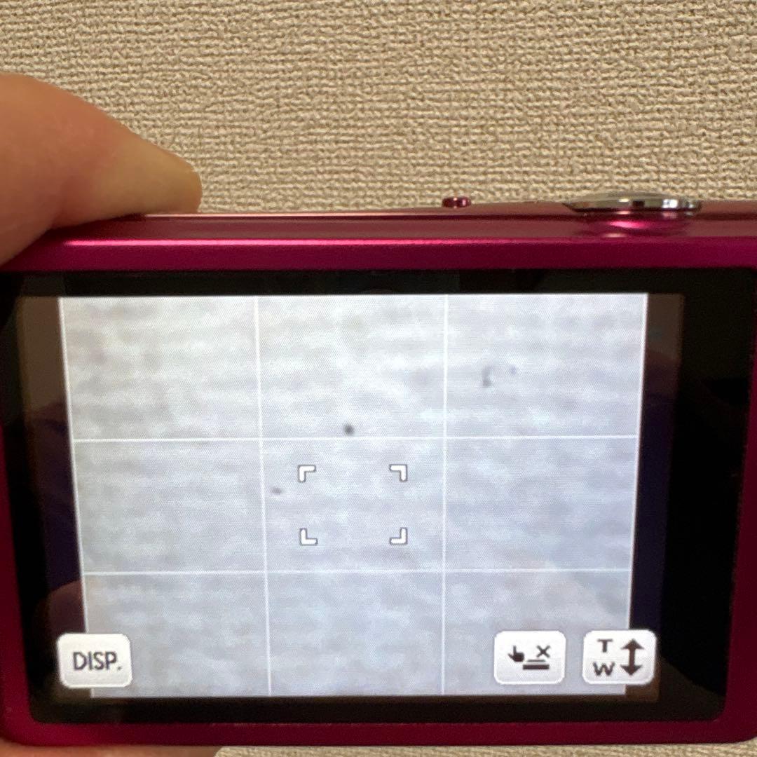 パナソニック　LUMIX DMC-FH7 レンズ内斑点あり