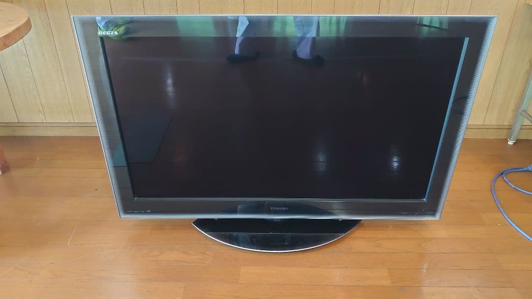 TOSHIBA REGZA ZX8000 46ZX8000　大画面テレビ