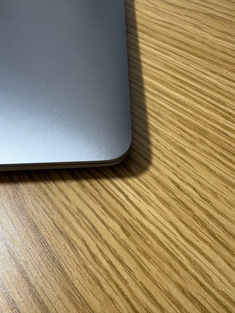 【美品】M1 MacBook Air メモリ16GB ストレージ256GB