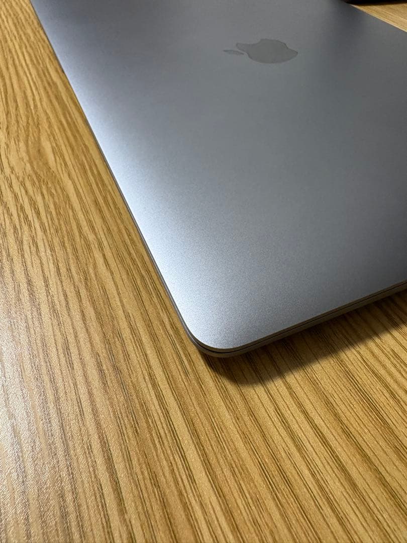 【美品】M1 MacBook Air メモリ16GB ストレージ256GB