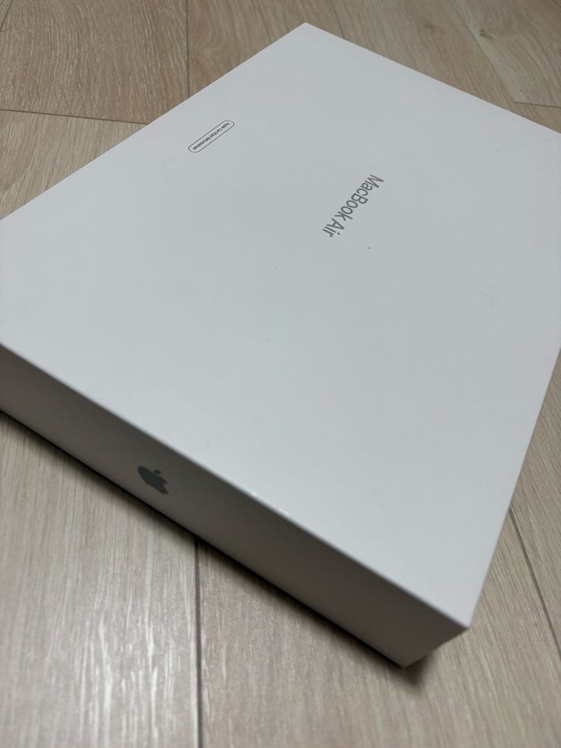 【美品】M1 MacBook Air メモリ16GB ストレージ256GB