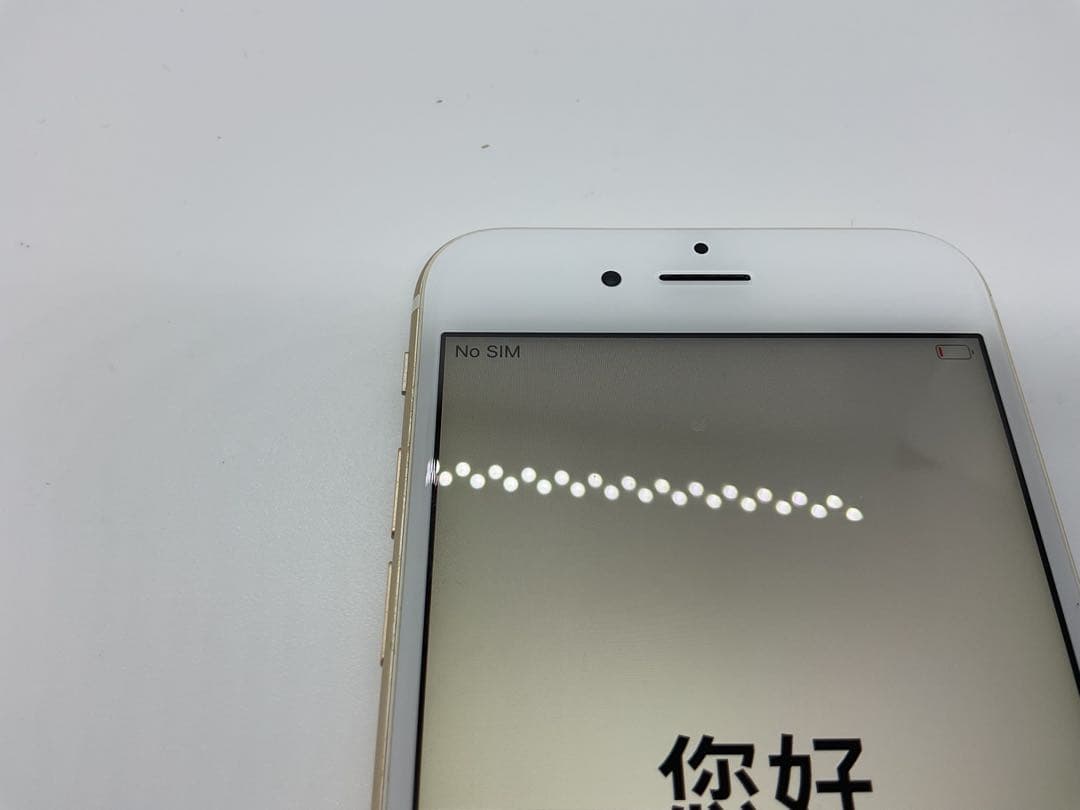 iPhone 6s（ゴールド／64GB）
